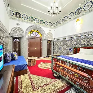  Riad Blue Oasis